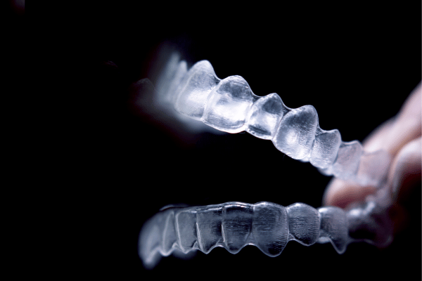  Clear Aligners